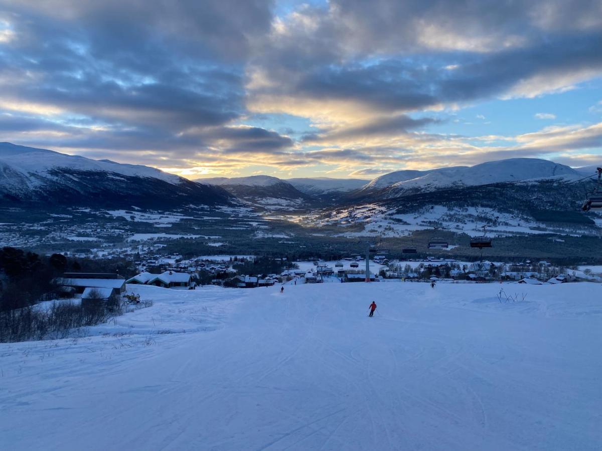 Vangslia, Oppdal. Lekker Leilighet Med Ski Inn/Ski Ut Zewnętrze zdjęcie